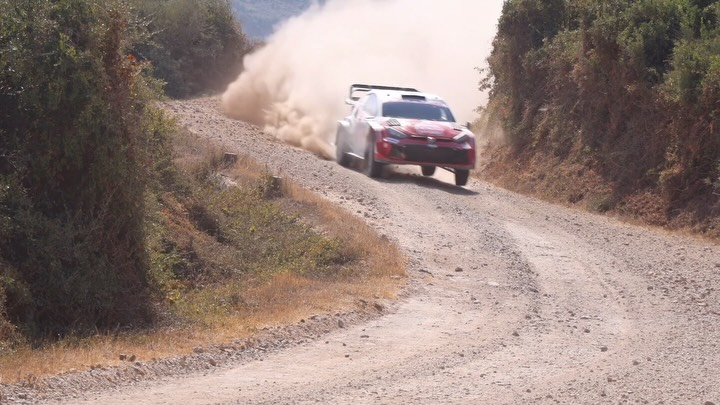Flat out celou rally — Oliver Solberg